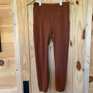 Lululemon Women's terracotta leggings